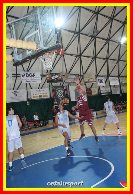 131031 BasketU18 045_tn.jpg